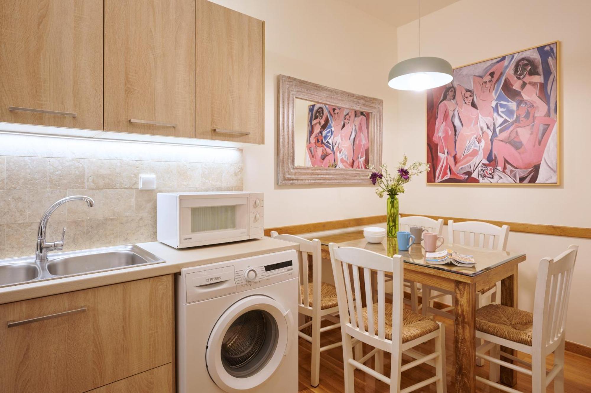 Rastoni Athens Suites Near Acropolis Luaran gambar