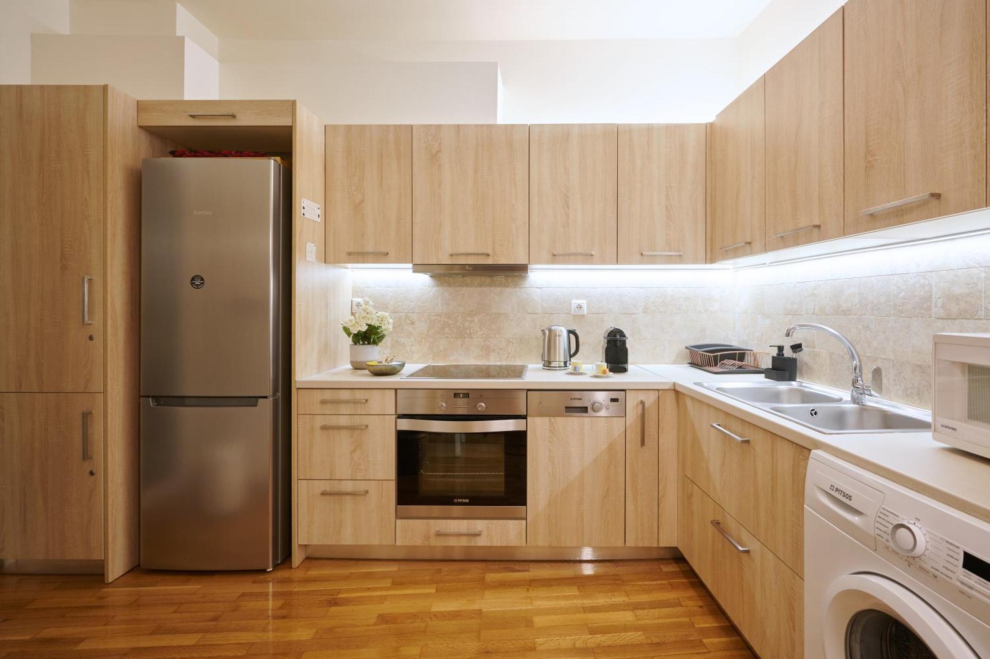 Rastoni Athens Suites Near Acropolis Luaran gambar